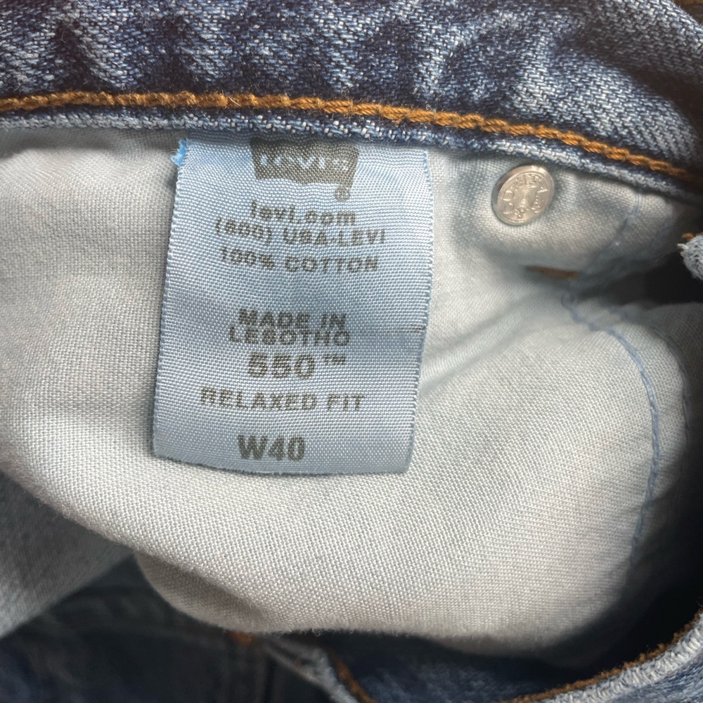 Levi's Classic 550 Blue Denim Shorts Size 40 Vintage Y2K - Picture 4 of 8